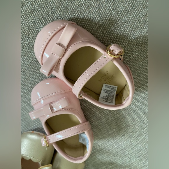 Bundle of 0-3 month baby shoes Janie and Jack, Gap & Cat and Jack - Picture 5 of 10